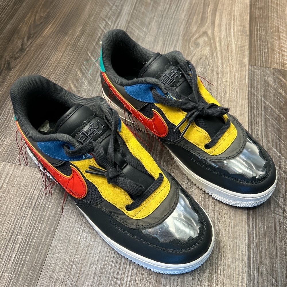 Nike air forces still like new